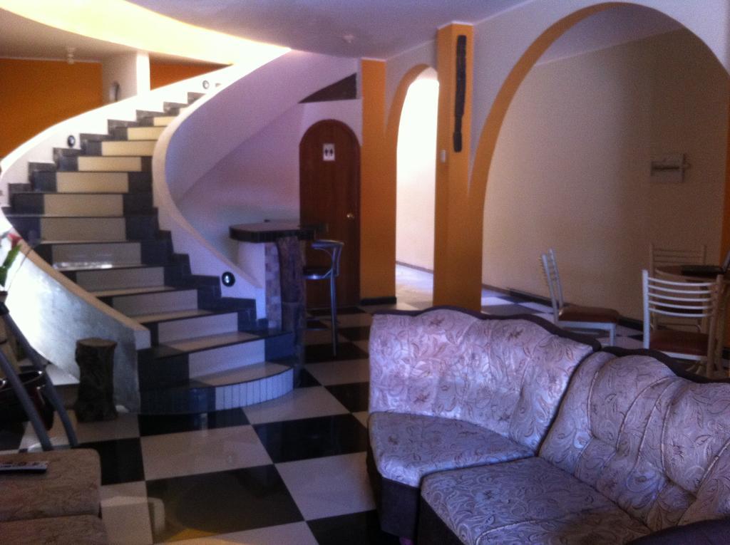 Hostal Luren Nazca Bagian luar foto